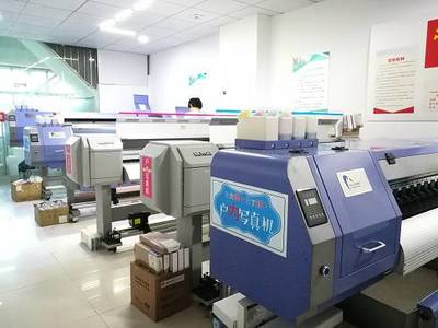 高精寫真車貼進口設備打印量大價優